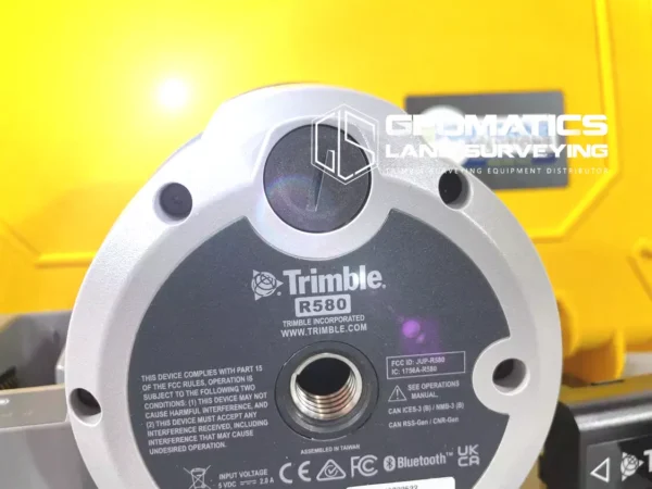 Trimble  R580 GNSS Smart Antenna with TSC5 - Image 4
